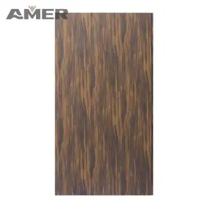 Amer OEM Fabrik preis Dekorative 30cm breite Kunststoff-Struktur schlitz Lamellen stab Wand verkleidung platten Blatt Außenwand platte