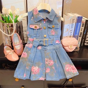 Abito in stile coreano da ragazza <span class=keywords><strong>di</strong></span> 2025 estate nuovo vestito in Denim principessa senza maniche da bambina - Product Image 1