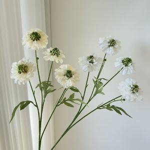 Fleurs artificielles Junheyuan, arrangement de fleurs en soie en forme de chenille de pin à 4 têtes, pour mariage et décoration intérieure - Product Image 3