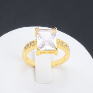 Jxx Direct Supply – Bague rectangulaire en laiton plaqué or 24 carats avec zircone pour femme, vente en gros, best-seller - Product Image 4