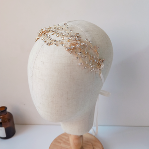 Fascino Classico Scintillante per la <span class=keywords><strong>Sposa</strong></span>: Ghirlanda per Capelli Amelie con Strass Oro/Argento, Eleganza Artigianale Economica - Product Image 1