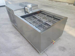 Machine automatique à fabriquer des bâtonnets de glace, sucettes glacées et bâtonnets de fruits, 110V/60Hz, à un seul groupe de remplissage - Product Image 2