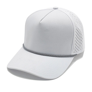 Casquette de baseball en polyester imperméable Flex Fit à 5 panneaux pour le <span class=keywords><strong>golf</strong></span>, la course et les activités de plein air estivales pour hommes – Fabricant de casquettes personnalisées - Product Image 1