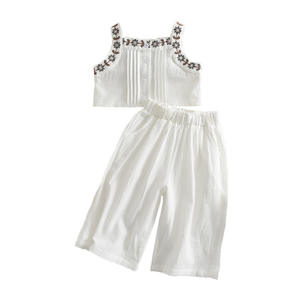 Set pakaian anak musim panas, setelan celana kaki lebar suspender dua potong warna biru dua potong, set pakaian putri bayi perempuan - Product Image 1