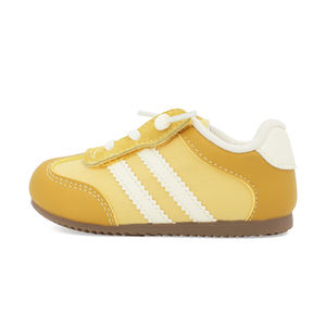 Chaussures décontractées minimalistes pour enfants - Baskets à lacets à semelle plate, baskets légères comme <span class=keywords><strong>des</strong></span> nuages, vêtements de sport polyvalents pour tous les jours - Product Image 3