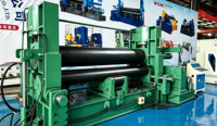 Machine à cintrer les tôles hydraulique à 3 rouleaux W11S-12x2000 avec fonction de pré-cintrage pour réservoirs et récipients sous pression