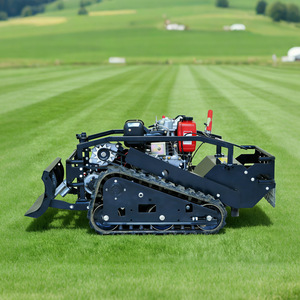 Mini-robot chenillé télécommandé diesel 4 temps tout-en-un pour la tonte de l'herbe, le déneigement et le débroussaillage de la herbe de rivière, inclinable à 45° - Product Image 4