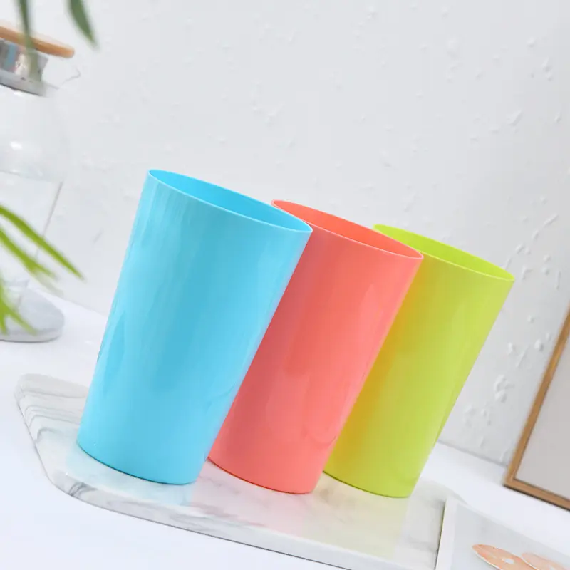 Plastik içecek bardağı tek kullanımlık renkli parti Bar oyunları içecek bardakları