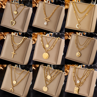 Colliers ras du cou et chaînes de mode multicouches pour femmes, en acier inoxydable personnalisé, or 18 carats, perles, pendentifs cœur et papillon