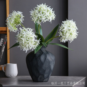 Arreglo Floral Artificial de Hortensias Púrpuras y Blancas de Seda, Decoración Moderna para el Hogar, Uso en Interiores, Marca Yihua - Product Image 3