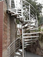 Escalier en colimaçon extérieur sur mesure, moderne, simple, intégré, résistant à la rouille et à la pluie