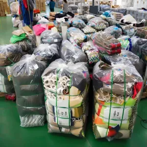 Assortiment de robes décontractées pour femmes, en gros, de marques variées, neuves, en autres matériaux, délai d'échantillon de 7 jours, origine Chine - Product Image 5