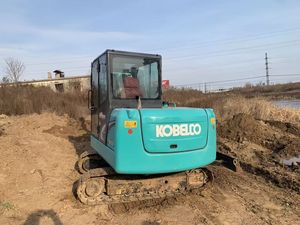 Excavatrice sur chenilles Kobelco SK60 d'occasion, 6 tonnes, Japon, peinture d'origine, pelle hydraulique, faible nombre d'heures de travail, à vendre - Product Image 2