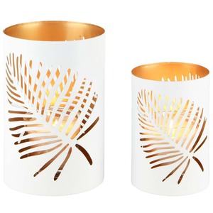 Candelabro de Hierro de Alta Calidad con Diseño de Hojas Cortadas con Láser para Decoración del Hogar, Jardín y Bodas, Disponible a Precio de Exportación - Product Image 1