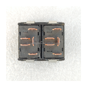 Interruptor de Elevalunas Eléctrico 37DE10-50230 24V para Camiones Ligeros Dongfeng Duolika/<span class=keywords><strong>Furia</strong></span>/Kaptur K5 K6 K7 K8 - Product Image 2