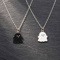 Ensemble de colliers créatifs en forme de fantôme, collier pendentif fantôme noir et blanc tendance pour couple, BFF, cadeau d'anniversaire d'Halloween