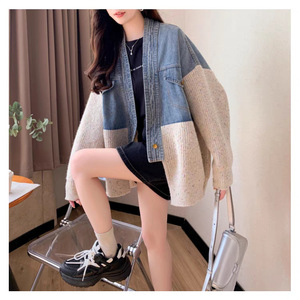 Z6800 - Nouveau cardigan en denim patchwork tendance 2026 pour femmes, <span class=keywords><strong>pull</strong></span> ample décontracté - Product Image 1