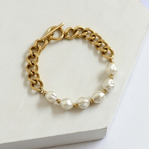 High Quality New Design Custom Stainless Steel <b>Pearl</b> Chunky Cuban Link Chain <b>Bracelet</b> - Product Image 1