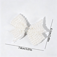 Pince à cheveux en satin avec nœud en perles blanches et strass, pince crocodile pour femmes et filles, accessoires de coiffure pour mariage et fête, 7,8x6,1 cm