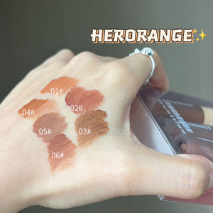 Texture liquida setosa e leggera che scorre e si sfuma, ombretto liquido senza effetto a strisciature, garantendo un uso confortevole per tutto il giorno - Product Image 4