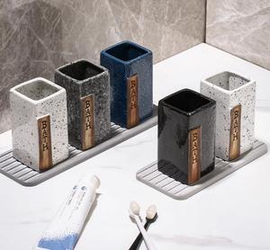 Portabicchieri in ceramica - Product Image 1