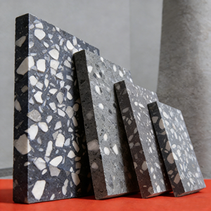 Gạch lát nền terrazzo epoxy chống trơn, độ bền cao, chịu lực mạnh, dùng cho trạm tàu điện ngầm