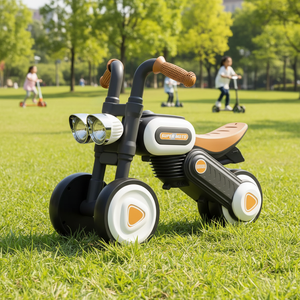 Nouveau design de trottinette sans pédales à quatre roues pour enfants, draisienne pour tout-petits de 1 à 3 ans, trottinette d'apprentissage pour bébé - Product Image 3