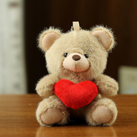Mini porte-clés en peluche ours en peluche moelleux de 10 cm avec cœur rouge pour la Saint-Valentin