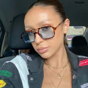 Lunettes de soleil rétro bleues léopard à double pont, petites lunettes de soleil carrées de pilote pour femmes, vente en gros - Product Image 4