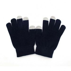 Gants d'hiver doux et chauds personnalisés en gros, populaires, compatibles avec les écrans tactiles, adaptés à une utilisation en extérieur - Product Image 3