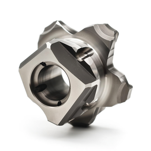 Grandes quantités de pièces automobiles personnalisées non standard en acier inoxydable moulé - Product Image 1