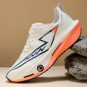 Chaussures de course populaires, légères et respirantes avec plaque en carbone – Vente directe d'usine et prix de gros abordables pour chaussures en mesh - Product Image 4