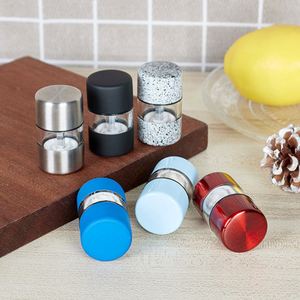 Moulin à poivre manuel pour épices, <span class=keywords><strong>sel</strong></span> de rose, <span class=keywords><strong>sel</strong></span> et poivre Mini moulin à poivre portable en acier inoxydable pour gadgets de cuisine - Product Image 3