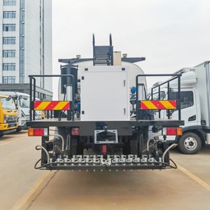 Camión Distribuidor de Asfalto ISUZU GIGA, Capacidad del Tanque de 12000L, Distribuidor de Betún en Venta - Product Image 6