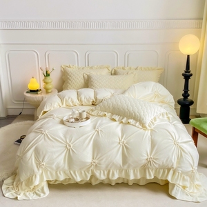 Ensemble de literie en velours de lait perlé, style quatre pièces - Product Image 4