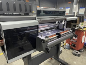 Diskon besar A1 pencetak DTF label kristal UV semua dalam satu mesin dengan 3 kepala cetak - Product Image 6