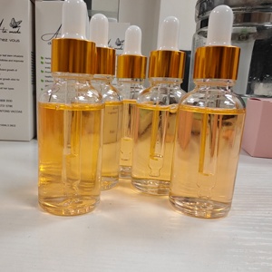 Suero de aceite de cúrcuma para manchas oscuras Suero facial con vitamina C para el control del acné antienvejecimiento y la piel radiante - Product Image 2