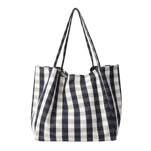 Sac fourre-tout en toile de style coréen, décontracté et artistique, grande capacité, sac à bandoulière, tendance populaire sur internet, imprimé à carreaux pour femmes - Product Image 5