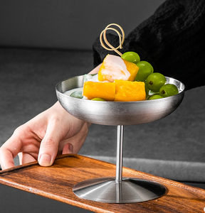 Ciotola Alta in Acciaio Inox 304 di Alta Qualità Riutilizzabile per Dessert e Frutta con Superficie Spazzolata per Catering Commerciale e Hotel - Product Image 3