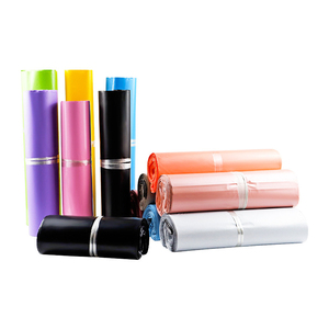 Bolsa de Envío de Poliéster Personalizada de Alta Calidad con Material Reciclable e Impresión de Logotipo Completo para Comercio Electrónico de Ropa - Product Image 6