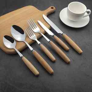 Offre Spéciale : Ensemble de Couverts Écologiques en Acier Inoxydable avec Manche en Bois, 6 Pièces (Cuillères et Fourchettes) – Idéal pour Cadeau et Usage Domestique - Product Image 5