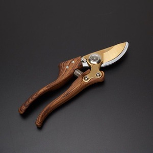 High Quality Aluminum Alloy Durable Garden Hand Shears Multifunctional Manual Garden Pruning Shears for Plant <b>Branch</b> <b>Cutting</b> - Product Image 1