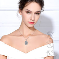 Merryshine Hommes Religieux Amulette Archange Spirituel Ange Religieux Médaillon Metatron Cube Pendentif Collier