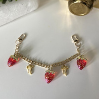 Eenvoudige Acryl Fruit Sleutelhanger Mode Aardbei Strik Ketting Charme Aan Mijn Dochter