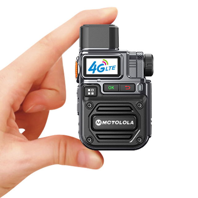 Global intercom 4G POC two-way mini intercom with a communication distance of 5000km and an aluminum alloy casing