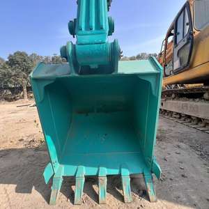 Excavatrice sur chenilles d'occasion KOBELCO SK75mini 7,5 tonnes 90% neuve Excavatrice sur chenilles KOBELCO SK75 Matériel de construction d'occasion fabriqué au Japon - Product Image 2