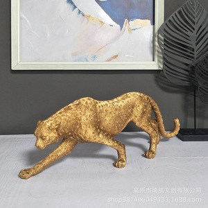 รูปปั้นเสือดาวทองคำ Qi Hang งานฝีมือตกแต่งศิลปะสำหรับห้องนั่งเล่นหรือสำนักงาน - Product Image 4