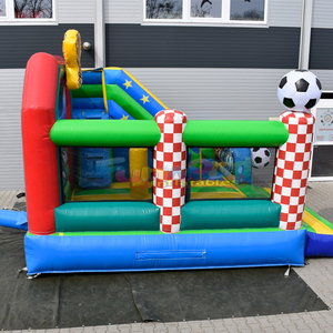 Castillo inflable deportivo comercial para fiestas, con tobogán y área de juego de fútbol. - Product Image 5