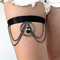 Accessoires de chaîne de jambe de perle d'alliage de gland multicouche sexy femmes chaîne de cuisse élastique simple réglable bijoux de corps
