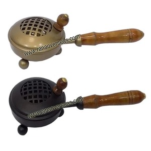 Brûleur à Bakhoor en bois avec revêtement en poudre noire, poignée en bois, qualité supérieure, design fabuleux, brûleur à encens décoratif pour les festivals et les événements - Product Image 6